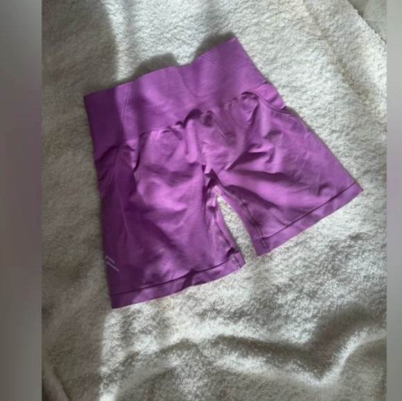 Oner Active Orchid Effortless Shorts Size M - Picture 4 of 5
